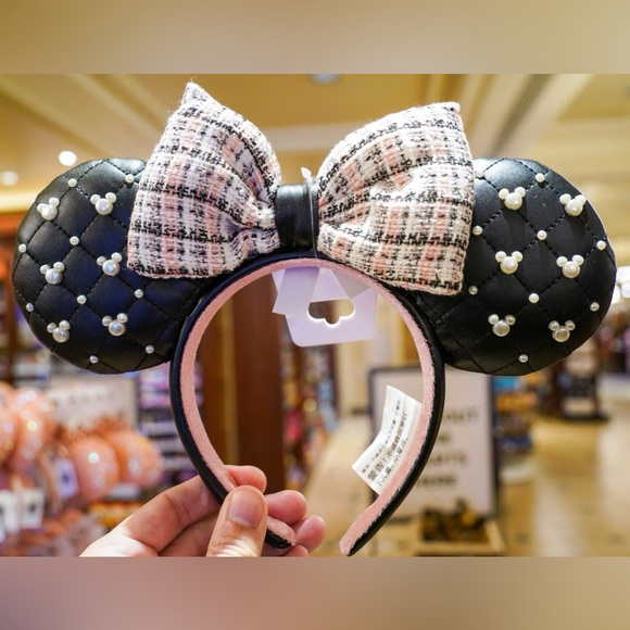 NWT Disney Parks Faux Leather Pearl and Tweed Minnie Ears Headband HTF Rare - Picture 1 of 8